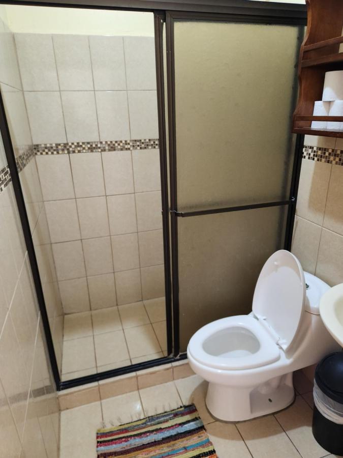 Family Hotel Puerto Viejo de Talamanca Ngoại thất bức ảnh