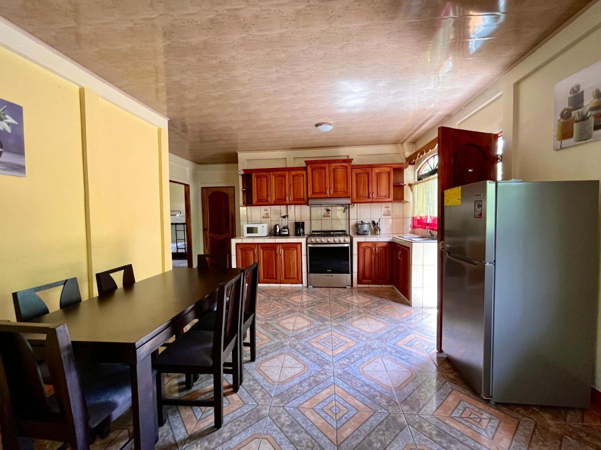 Family Hotel Puerto Viejo de Talamanca Ngoại thất bức ảnh