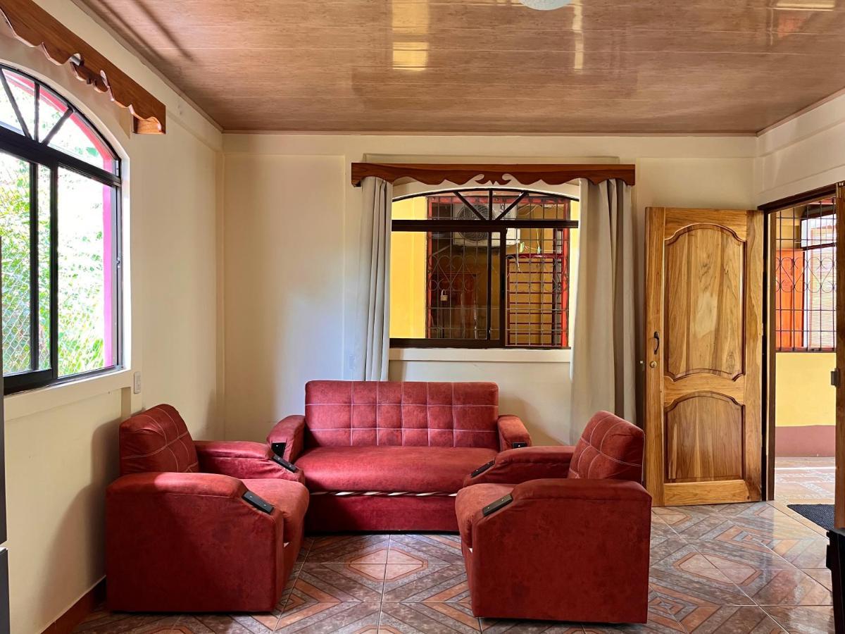 Family Hotel Puerto Viejo de Talamanca Ngoại thất bức ảnh